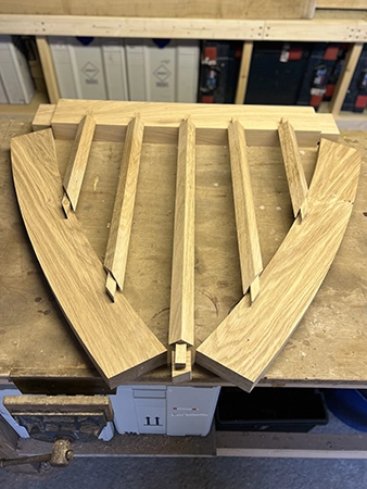 Centre brace components